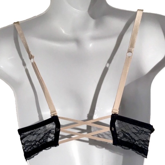 Body Kiss Lace Push Up Bra - Picture 3 of 4
